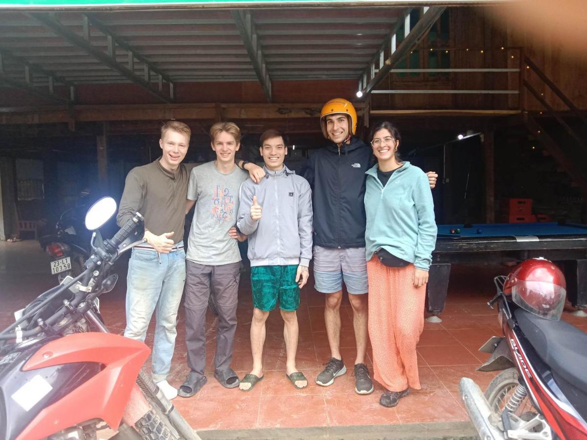 Du Gia - Tay Homestay Làng Cac Room photo